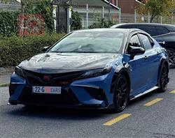 تۆیۆتا کامری